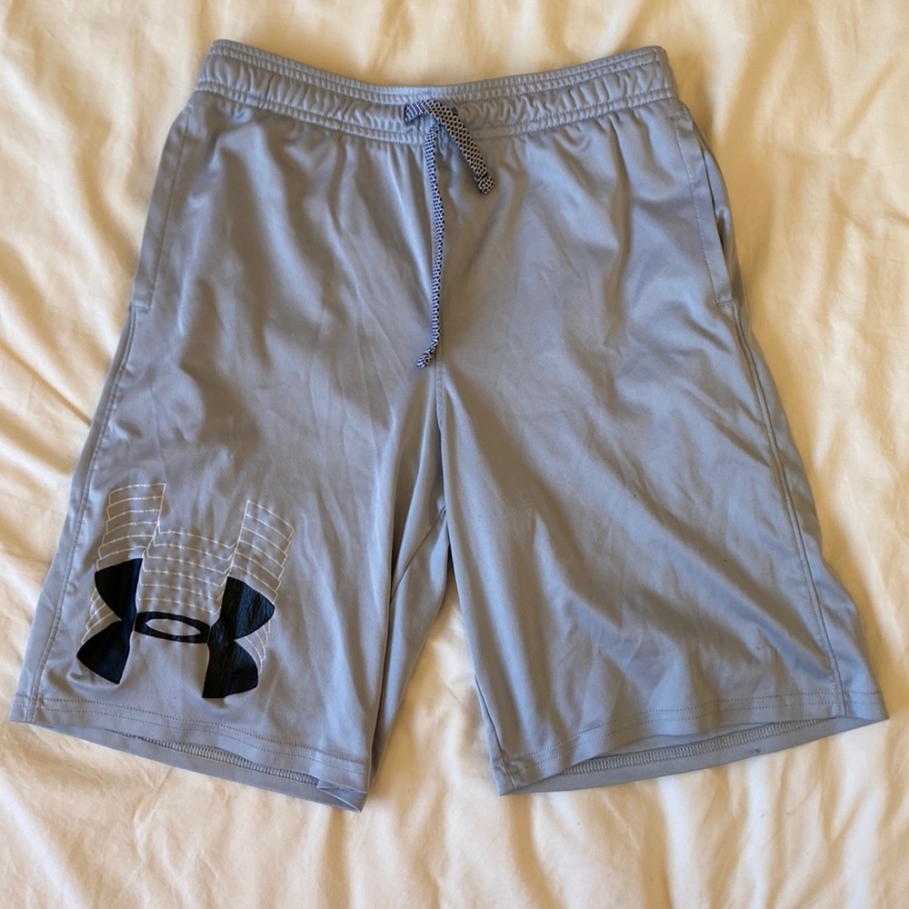 Under Armor Boys Grey Athletic Shorts Size Youth Large